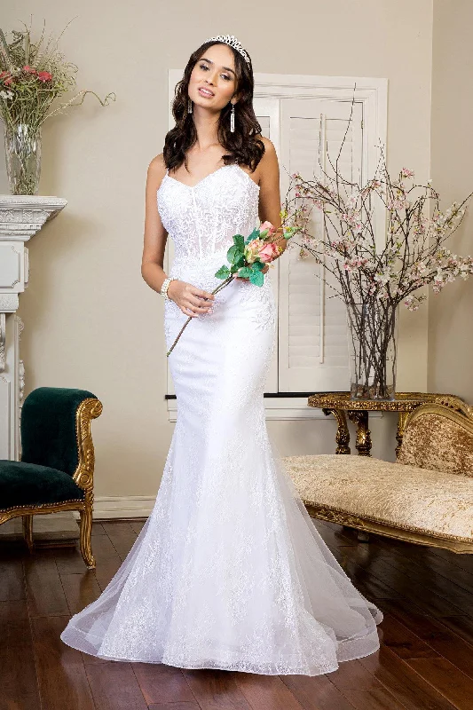 Maternity dress for a baby's first visit to the winery Long Spaghetti Strap Mermaid Wedding Gown Maternity dress for a baby's first visit to the winery Long Spaghetti Strap Mermaid Wedding Gown