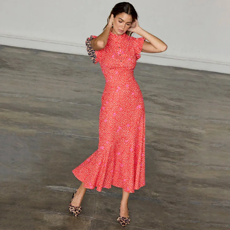 Midi dresses with ruched sleeves for a more fitted and stylish arm look Red Floral Remi Dress Midi dresses with ruched sleeves for a more fitted and stylish arm look Red Floral Remi Dress