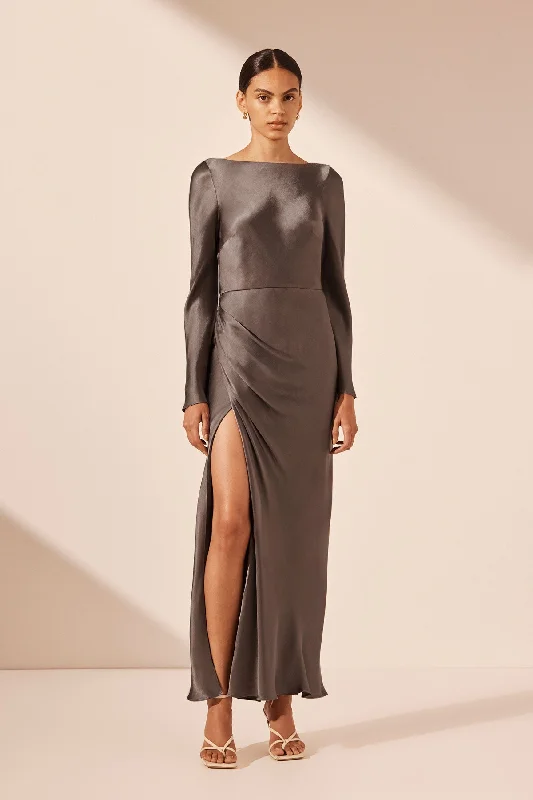 Midi dresses with button - down skirts for a unique and functional design LA LUNE FLARED SLEEVE SIDE SPLIT MIDI DRESS - GRAPHITE Midi dresses with button - down skirts for a unique and functional design LA LUNE FLARED SLEEVE SIDE SPLIT MIDI DRESS - GRAPHITE