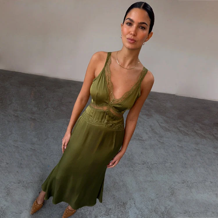 Midi dresses with geometric cutouts for a contemporary and edgy look Olive Gianna Dress Midi dresses with geometric cutouts for a contemporary and edgy look Olive Gianna Dress