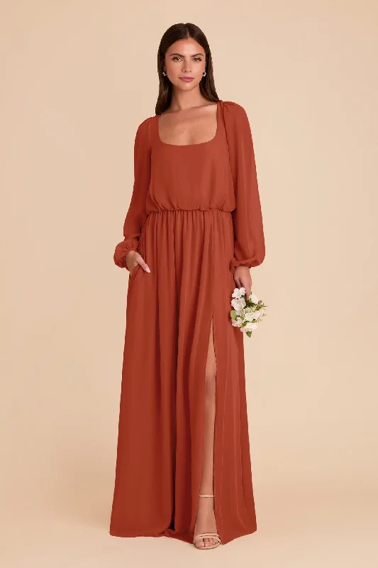 Maternity dress for a baby's first visit to the theater Eloise Chiffon Dress - Auburn Maternity dress for a baby's first visit to the theater Eloise Chiffon Dress - Auburn
