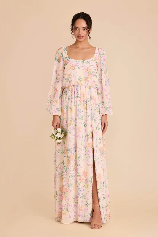 Plus size maternity dress for curvy moms - to - be Eloise Chiffon Dress - Botanical Blooms Plus size maternity dress for curvy moms - to - be Eloise Chiffon Dress - Botanical Blooms