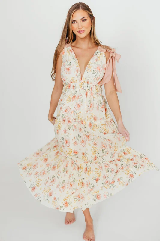 Midi dresses with ribbed textures for a unique and tactile appearance Ambrose Maxi Dress in Cream/Coral Floral Midi dresses with ribbed textures for a unique and tactile appearance Ambrose Maxi Dress in Cream/Coral Floral