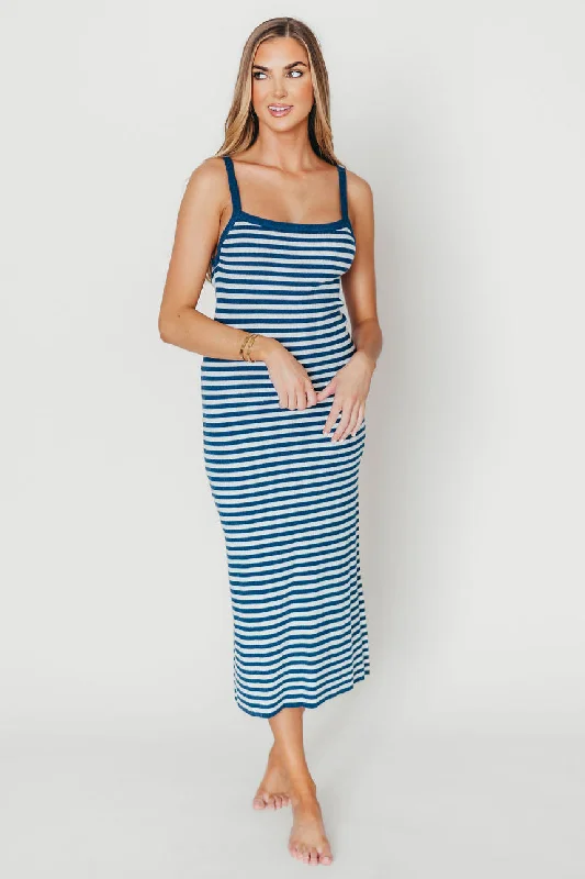 Midi dresses with bow accents for a sweet and charming look Rhode Striped Bodycon Midi Dress in Ivory/Navy Midi dresses with bow accents for a sweet and charming look Rhode Striped Bodycon Midi Dress in Ivory/Navy