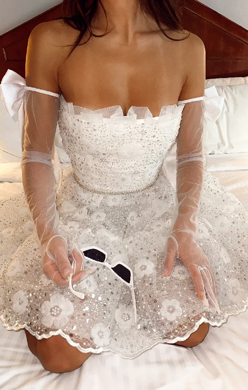 Mini dresses with halter necks for a stylish choice She's the One Dress ~ Embellished Tulle Floral Mini dresses with halter necks for a stylish choice She's the One Dress ~ Embellished Tulle Floral