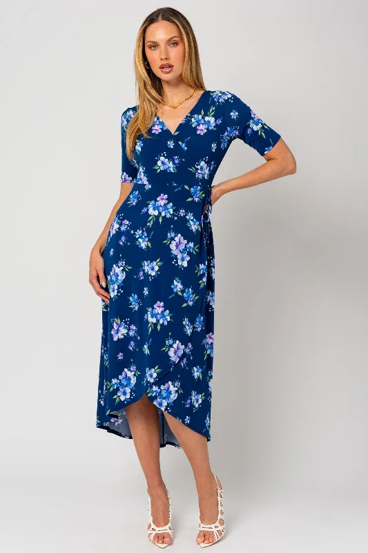 plus size seamless women nursing braNavy Floral Short Sleeve Wrap Dress