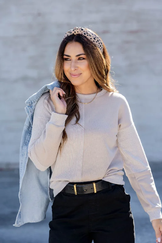 Women's Sequined Trimmed Sweater in Gold for a Glamorous Party LookContrasting Ribs Sweater Women's Sequined Trimmed Sweater in Gold for a Glamorous Party LookContrasting Ribs Sweater