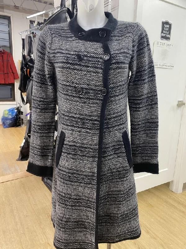 Women's Turtleneck Cashmere - Blend Sweater in Charcoal for a Sophisticated Winter EnsembleFrench Connection wool/angora/blend long cardi M