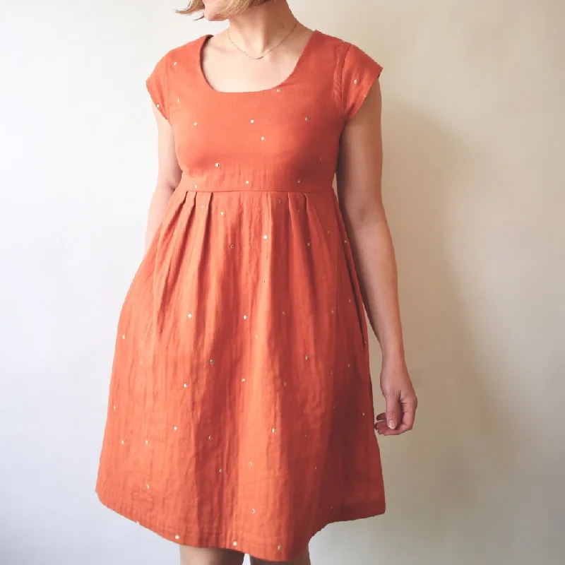 Mermaid - Style Women Dress with a Fitted Silhouette for Special OccasionsMade by Rae Trillium Dress and Top Mermaid - Style Women Dress with a Fitted Silhouette for Special OccasionsMade by Rae Trillium Dress and Top