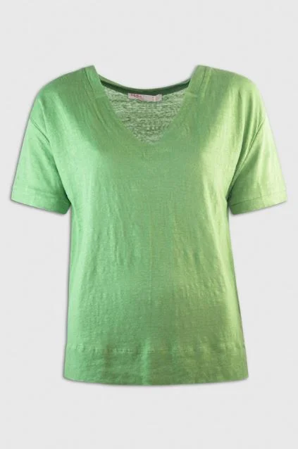 Plus Size Women's Embroidered Floral Patterned Sweater in White for a Spring - Inspired LookMd'M Short Sleeved LInen Green T Shirt Plus Size Women's Embroidered Floral Patterned Sweater in White for a Spring - Inspired LookMd'M Short Sleeved LInen Green T Shirt