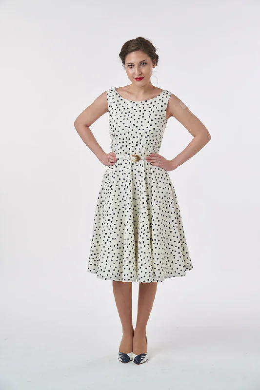 Shift Women Dress with a Simple and Classic Design for Everyday WearSew Over It Betty Dress Shift Women Dress with a Simple and Classic Design for Everyday WearSew Over It Betty Dress