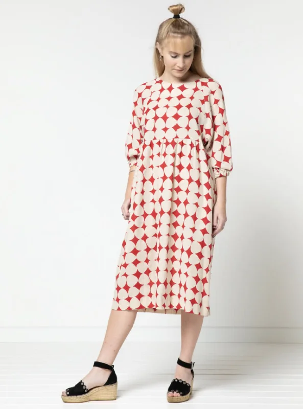 Off - the - Shoulder Women Dress for a Romantic and Feminine LookStyle Arc Hope Woven Dress Off - the - Shoulder Women Dress for a Romantic and Feminine LookStyle Arc Hope Woven Dress