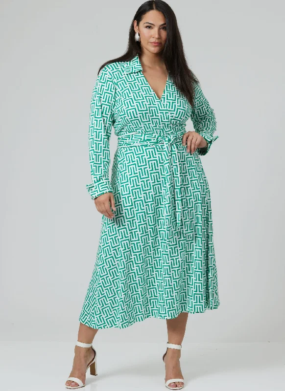 Ball Gown Women Dress with a Full Skirt for a Princess - like LookVogue Vintage Wrap Dress V2000 Ball Gown Women Dress with a Full Skirt for a Princess - like LookVogue Vintage Wrap Dress V2000