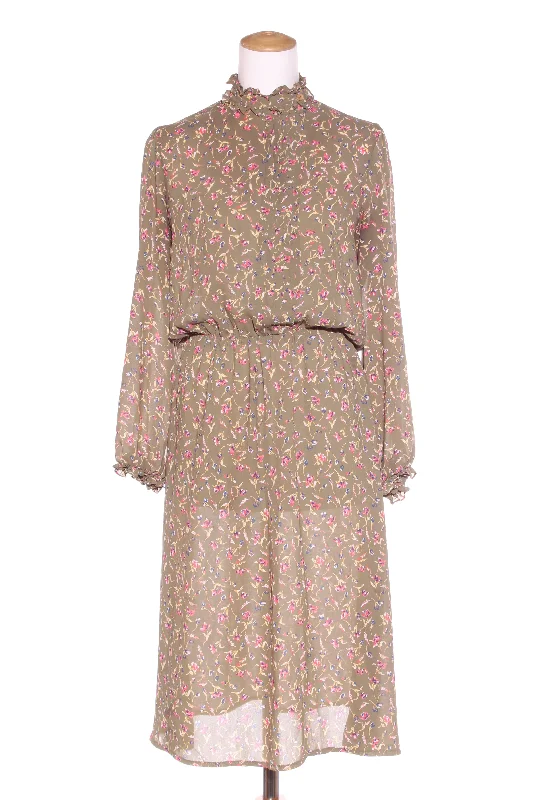 Lace - Embellished Women Dress for an Elegant and Sophisticated Appearance Lace - Embellished Women Dress for an Elegant and Sophisticated Appearance DELTEX (NZ) Vintage pleat front floral dress! 14 Lace - Embellished Women Dress for an Elegant and Sophisticated Appearance Lace - Embellished Women Dress for an Elegant and Sophisticated Appearance DELTEX (NZ) Vintage pleat front floral dress! 14