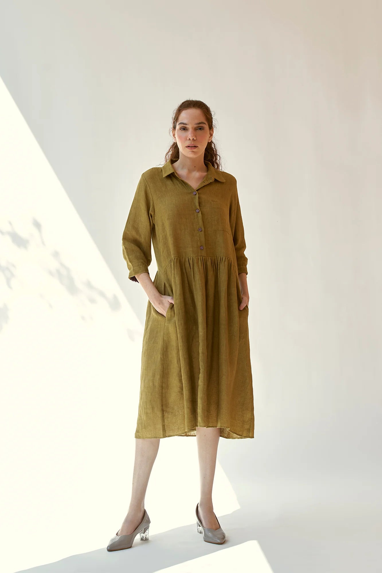 Strapless Women Dress with a Built - in Bra for Comfort and Support Strapless Women Dress with a Built - in Bra for Comfort and Support IN THE MOMENT Strapless Women Dress with a Built - in Bra for Comfort and Support Strapless Women Dress with a Built - in Bra for Comfort and Support IN THE MOMENT