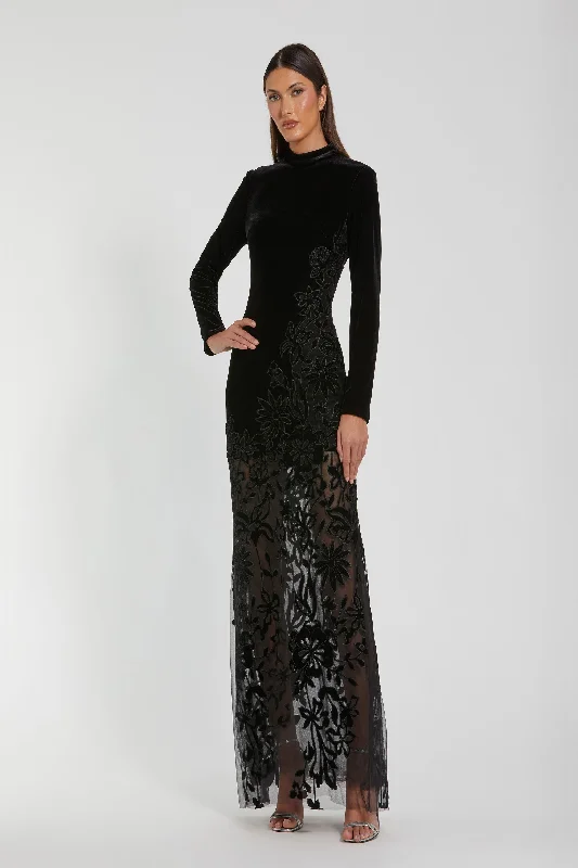 Off - the - Shoulder Women Dress for a Romantic and Feminine Look Off - the - Shoulder Women Dress for a Romantic and Feminine Look Mac Duggal 20756 Off - the - Shoulder Women Dress for a Romantic and Feminine Look Off - the - Shoulder Women Dress for a Romantic and Feminine Look Mac Duggal 20756