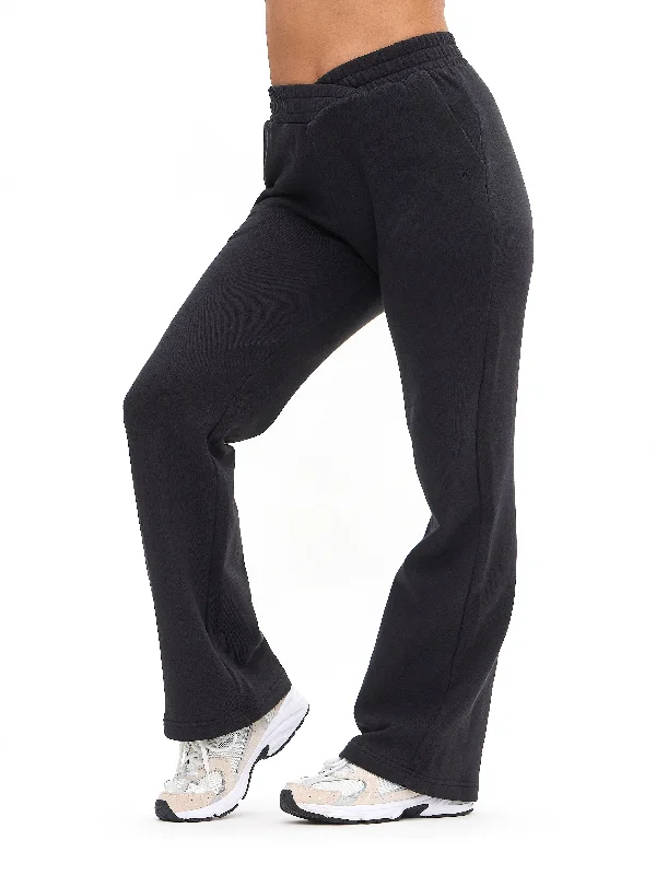 Threads Crossover Sweatpant - Onyx Black