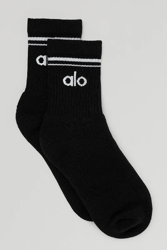 Women's thermal socks for cold weatherUnisex Half-Crew Throwback Sock - Black/White