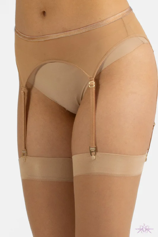 Argyle - printed stockings for a preppy styleCette Lulu Natural Suspender Belt