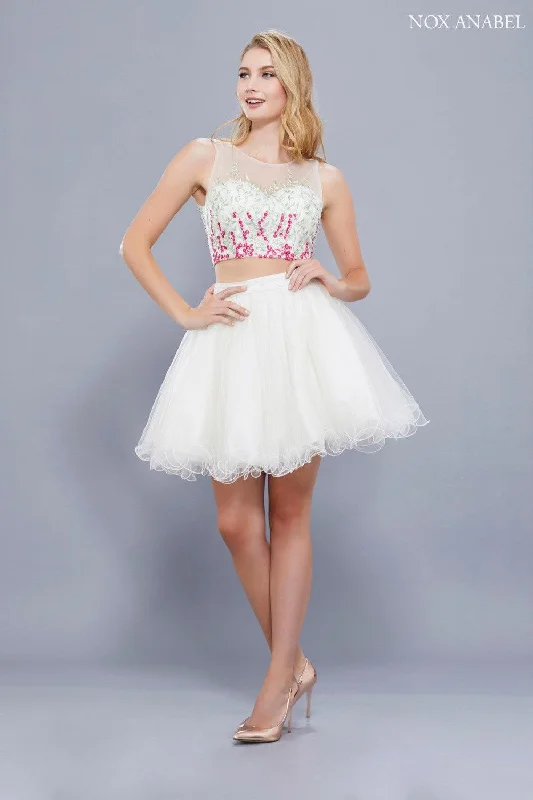 Two Piece Short Prom Homecoming Dress