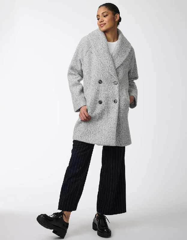 Women's long - sleeve wool coats in a houndstooth pattern for a classic charmCity Retreat Textured Bouclé Coat