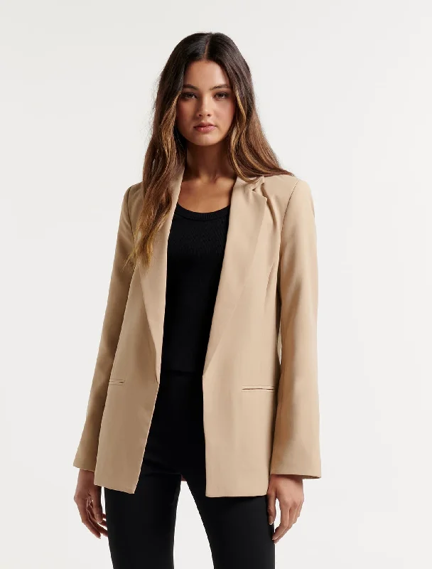 Belted women's cashmere coats in soft pastels for a luxurious feelElla Boyfriend Blazer Belted women's cashmere coats in soft pastels for a luxurious feelElla Boyfriend Blazer
