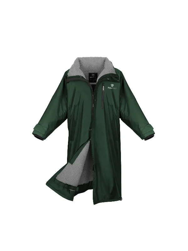 Oversized women's wool coats in a monochromatic look for a trendy outfitEvolution Women's | Thick Fleece | Stowaway Hood | Black Forest Green/Grey Oversized women's wool coats in a monochromatic look for a trendy outfitEvolution Women's | Thick Fleece | Stowaway Hood | Black Forest Green/Grey