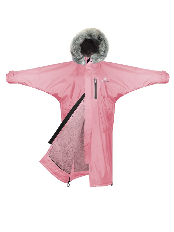 Checkered women's wool coats in a classic pattern for a timeless styleEvolution Women's | Thick Fleece | Fur Hood | Dusky Pink Checkered women's wool coats in a classic pattern for a timeless styleEvolution Women's | Thick Fleece | Fur Hood | Dusky Pink