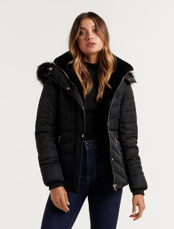 Women's waterproof parka coats with multiple pockets for practicalityGreta Short Puffa Jacket
