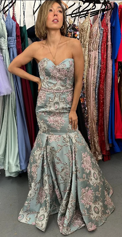 Long Strapless Prom Dress Sale