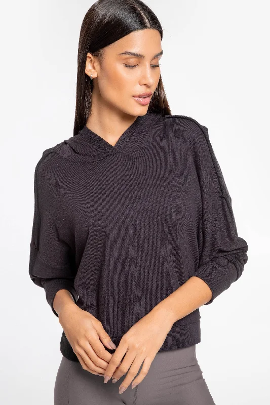 Women's reversible down coats with two - tone designs for versatile stylingMindful Cropped Maxi Blouse Women's reversible down coats with two - tone designs for versatile stylingMindful Cropped Maxi Blouse