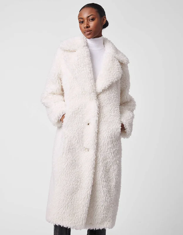 Women's faux fur coats in bright colors for a bold fashion statementModern Cloud Faux Fur Coat Women's faux fur coats in bright colors for a bold fashion statementModern Cloud Faux Fur Coat